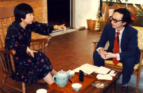 作家の陳若儀さんをサンフランシスコの自宅に訪ねて（1984年）。